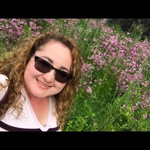 Meet your Posher, Martha celia